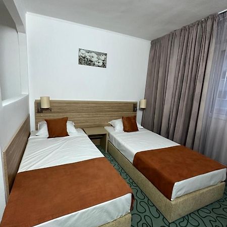 Appartamento Garsoniere Aby Turnu Măgurele Esterno foto